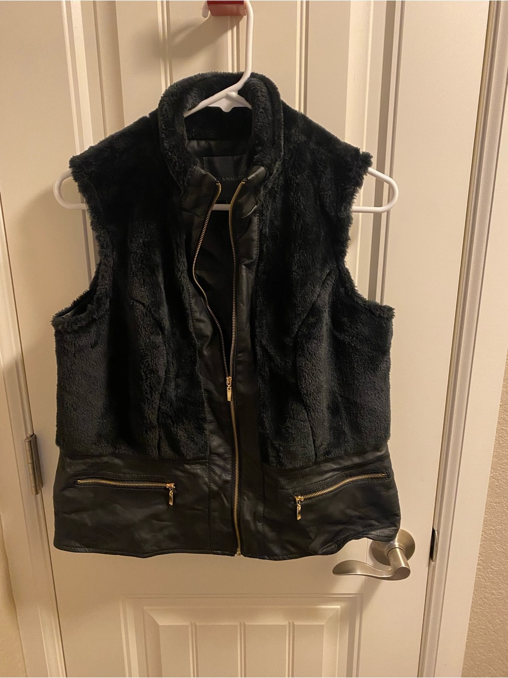 Kate Mallory L Vest Faux Fur Faux Leather Black Zip Front Large Lg Gold Zipper